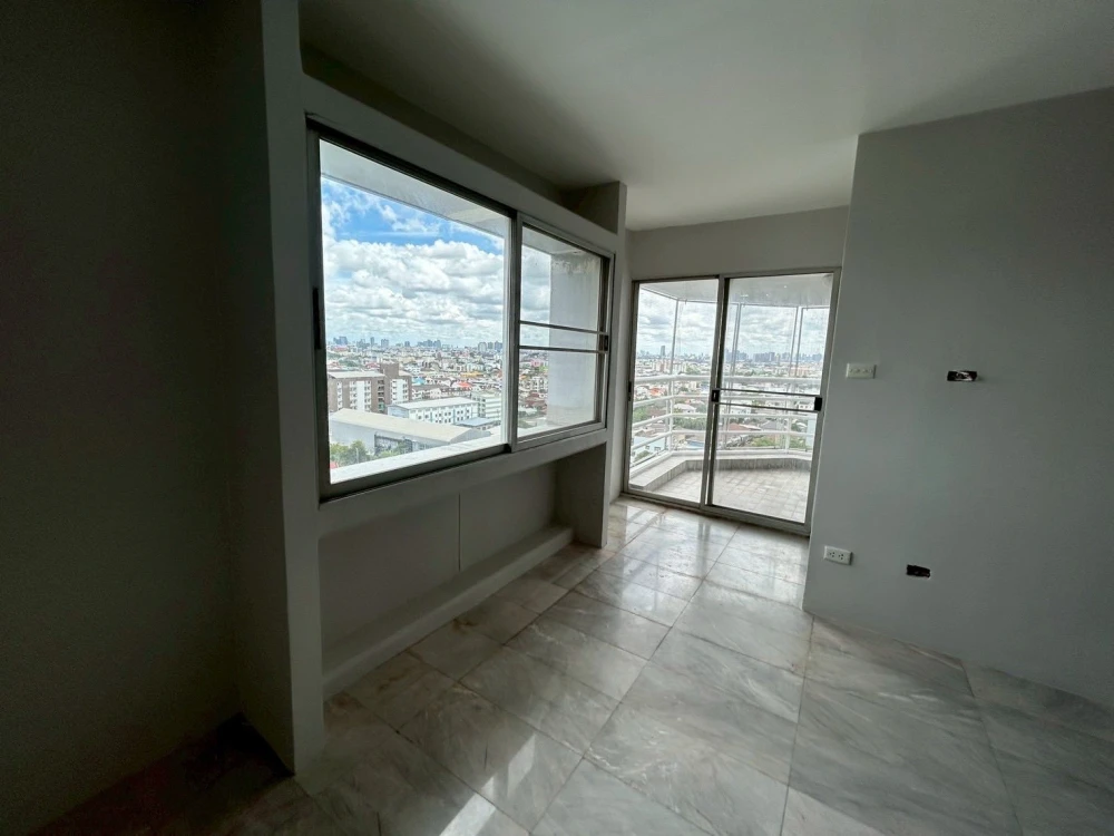 ขาย ป.ธนา ทาวเวอร์ ชั้น 4 ห้องใกล้สระว่ายน้ำ คอนโด ทำเลดี ใกล้ MRT โชคชัย 4 รีบจับจองเลยจ้า