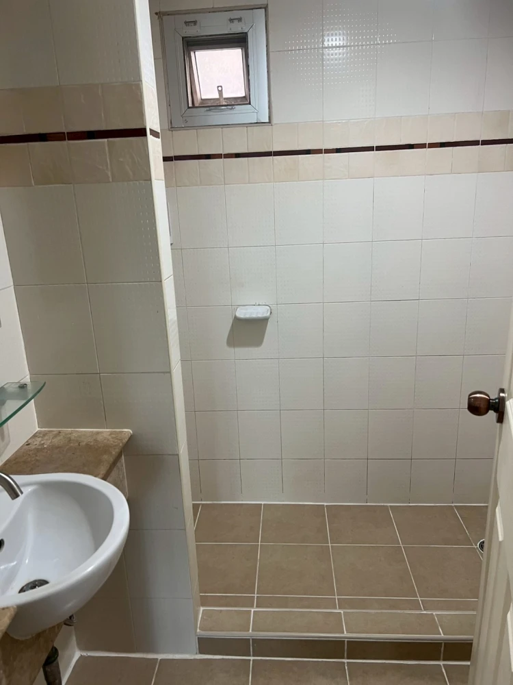 ขาย พาร์ค วิว วิภาวดี ชั้น 2 มี 2 ห้องนอน 2 ห้องน้ำ มีพื้นที่รับแขก พื้นที่ครัว และระเบียง ห้ามพลาด