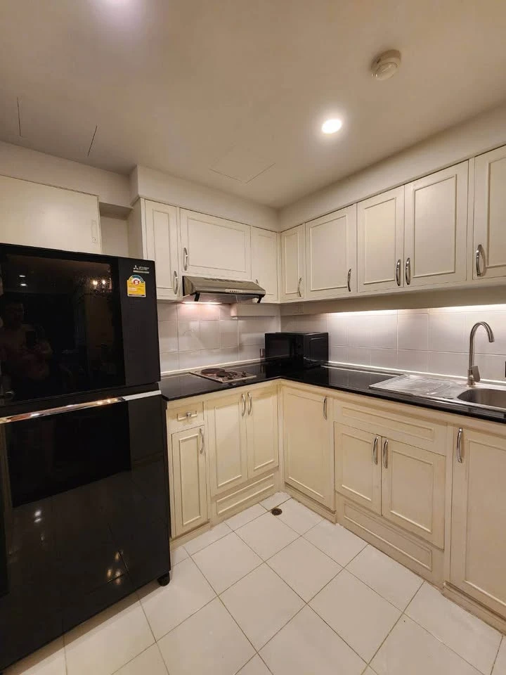 ขาย ฟลอร่า วิลล์ ห้องกว้างสุดๆ ให้ความรู้สึกเหมือนอยู่บ้าน Build In Furniture ไม้ทั้งหลัง วิวโล่ง ไม่มีตึกบัง จองเลย
