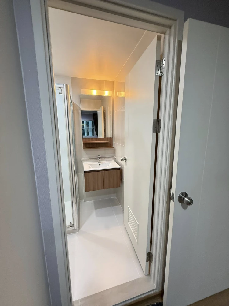 ขาย ฟิวส์ จันทน์-สาทร ห้องอยู่ชั้นสูงมากๆ กั้นห้องเป็นสัดส่วนอย่างดี จองเลยอย่ารอช้า