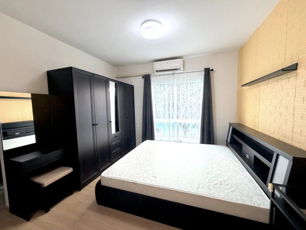 ขาย ยูนิโอ จรัญฯ 3 เหมาะกับคนที่ต้องการที่อยู่แบบเงียบสงบ ส่วนตัว !! เฟอร์นิเจอร์ ให้หมดเลย ตามในรูป