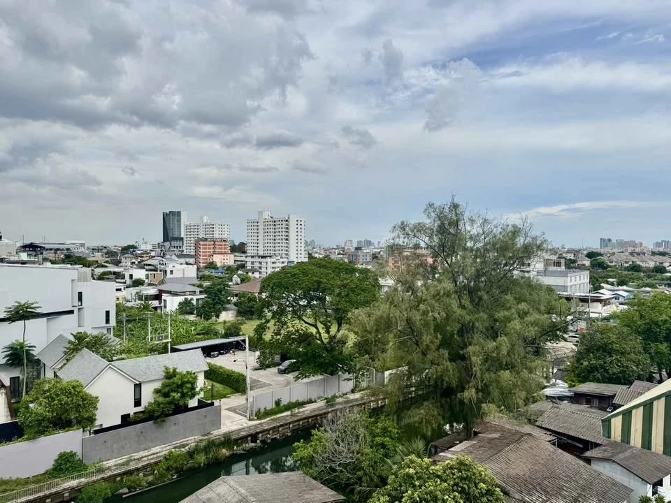 ขาย รัชดา เพรสทีจ ลาดพร้าว 48 เฟอร์นิเจอร์ครบ วิวโล่งติดคลอง บรรยากาศดีมาก ไร้กังวลเรื่องโดนบังวิว 100% ห้ามพลาด