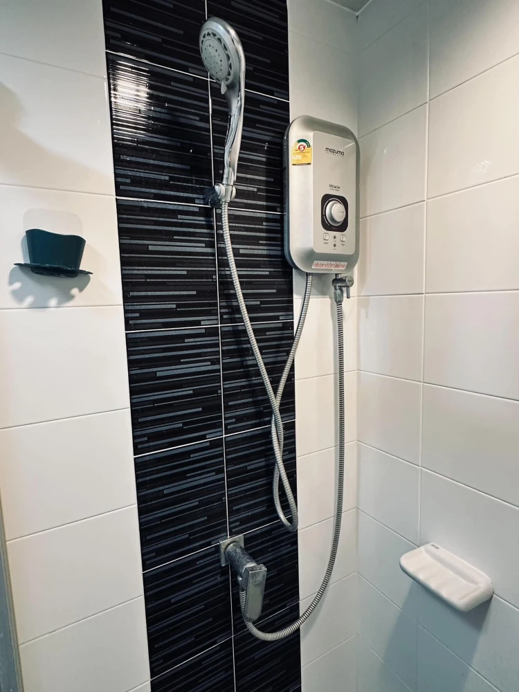 ขาย ริชพาร์ค 2 @ เตาปูน อินเตอร์เชนจ์ ชั้น 6 วิวสระน้ำ บรรยากาศดีมาก ตกแต่งพร้อมอยู่แล้วจ้า