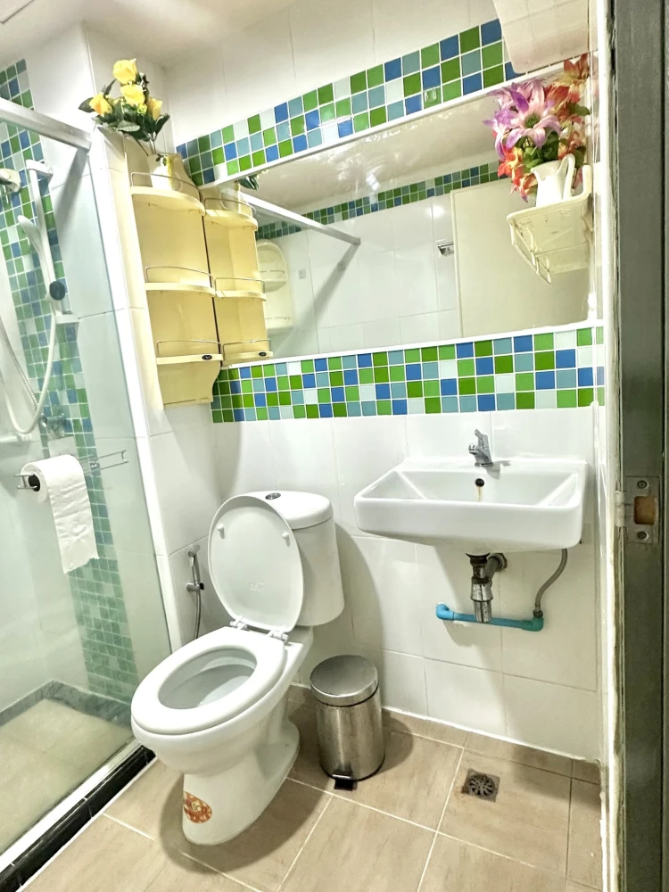 ขาย รีเจ้นท์โฮม 4 สุขุมวิท 85 ชั้นที่4 ห้องสตูดิโอ คอนโด เดินทางไปไหนมาไหนสะดวก ใกล้รถไฟฟ้า หาของกินง่าย ต้องจอง