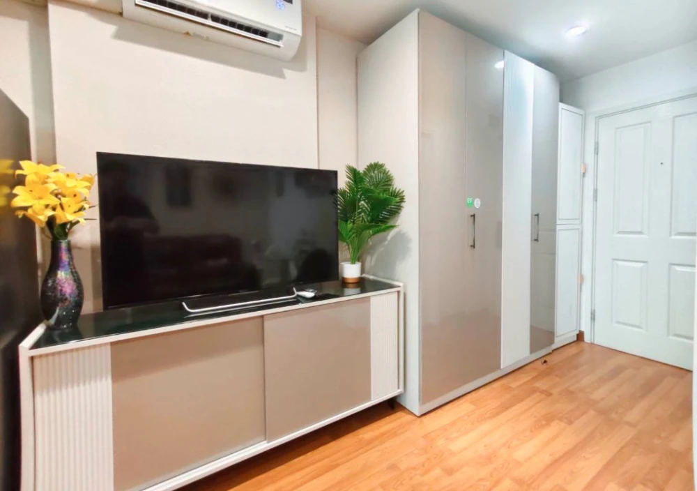 ขาย รีเจ้นท์ โฮม สุขุมวิท 81 วิวสระตรงๆ สงบ ตกแต่งตามรูป สวยตรงปก น่าจองสุดๆ