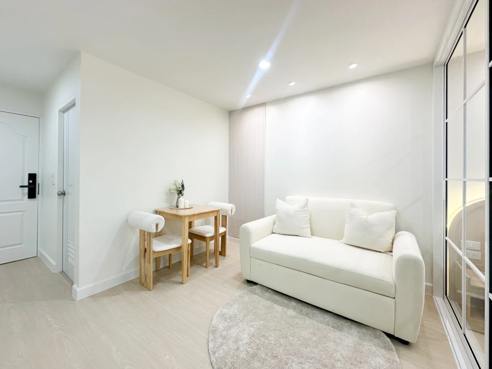 ขาย รีเจ้นท์ โฮม 6 ประชาชื่น ตึก B ชั้น 2 ตกแต่งสวยน่าอยู่มากๆ พร้อมเฟอร์นิเจอร์ครบชุด ไม่จองไหวหรอ