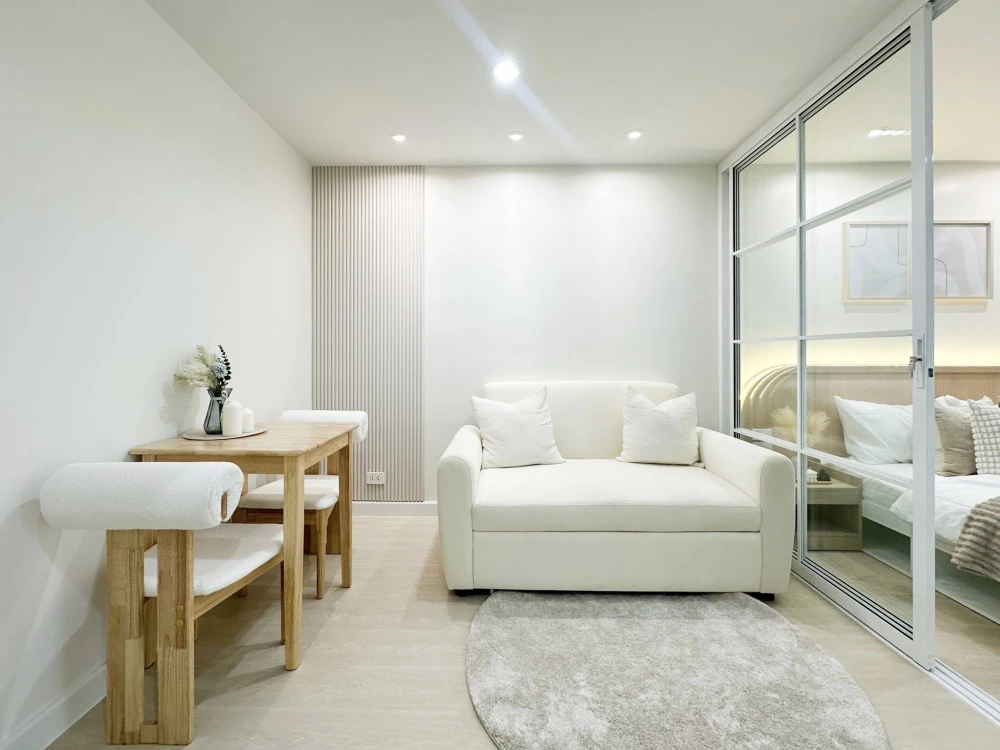 ขาย รีเจ้นท์ โฮม 6 ประชาชื่น ตึก B ชั้น 2 ตกแต่งสวยน่าอยู่มากๆ พร้อมเฟอร์นิเจอร์ครบชุด ไม่จองไหวหรอ