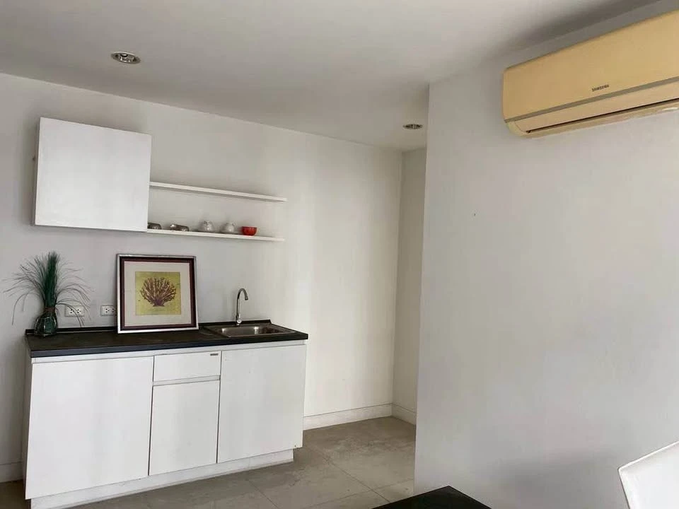 ขาย ลีโว ลาดพร้าว 18 ชั้น 6 ห้องมุม ลมดี ฮวงจุ้ยดี พื้นที่กว้างอยู่สบาย สนใจจองเลย