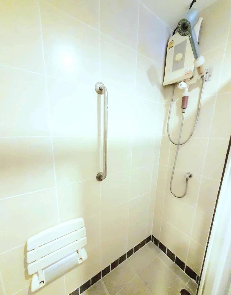 ขาย ลุมพินีคอนโดทาวน์ รามอินทรา-นวมินทร์  ห้องพร้อมอยู่ เฟอร์ + เครื่องใช้ไฟฟ้าพร้อม จองเลย ห้ามพลาด +++