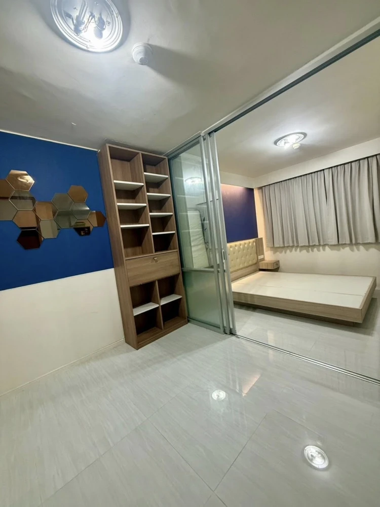 ขาย ลุมพินี คอนโดทาวน์ ชลบุรี - สุขุมวิท 1 ห้องนอน 1 ห้องน้ำ ตกแต่งคุมโทน ทำเลดี จองเลย