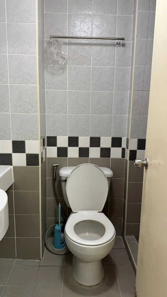 ขาย ลุมพินี คอนโดทาวน์ รัตนาธิเบศร์ ชั้น 1 อาคาร C1 ในทำเลเริ่ดๆ ราคาเบาสบายกระเป๋า ช้าหมดอดนะจ๊ะ