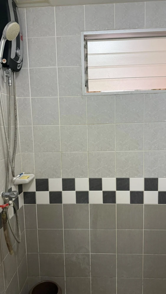 ขาย ลุมพินี คอนโดทาวน์ รัตนาธิเบศร์ ชั้น 1 อาคาร C1 ในทำเลเริ่ดๆ ราคาเบาสบายกระเป๋า ช้าหมดอดนะจ๊ะ