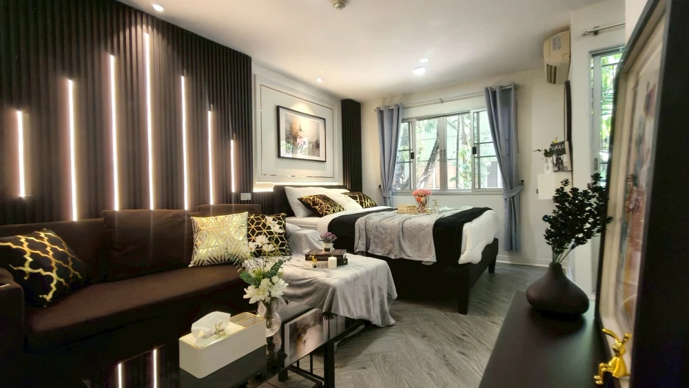 ขาย ลุมพินี คอนโดทาวน์ รามอินทรา-หลักสี่ ห้องน่าอยู่ พร้อมเฟอร์ มาแต่ตัวเข้าอยู่ได้เลย จองเลย