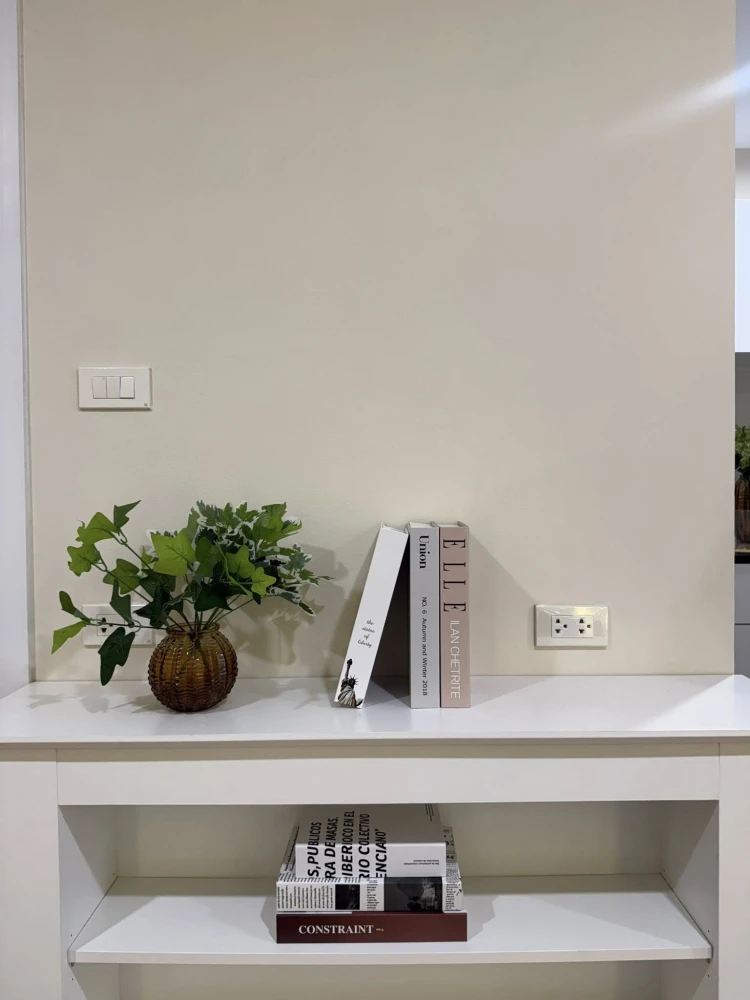ขาย ลุมพินี ทาวน์ บดินทรเดชา-รามคำแหง ตกแต่ง สไตล์ Modern Minimal โทนอบอุ่นสบายตา กั้นห้องนอนเป็นสัดส่วน เฟอร์นิเจอร์ครบ พร้อมเข้าอยู่ได้ทันที
