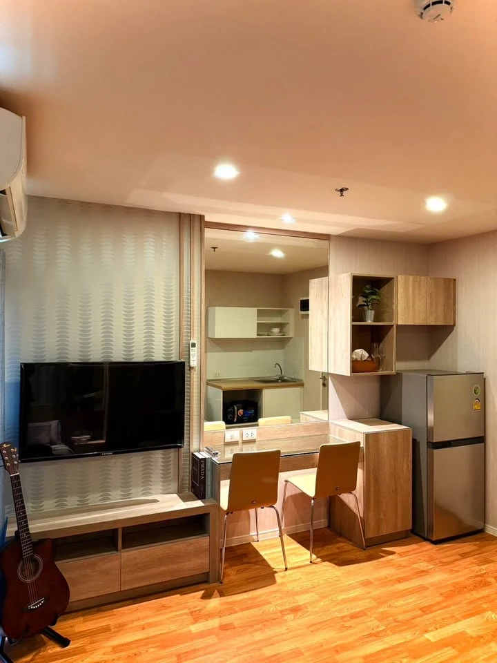 ขาย ลุมพินี พาร์ค บรมราชชนนี-สิรินธร ชั้น 2 มาพร้อมเฟอร์และเครื่องใช้ไฟฟ้าที่ครบครัน จองเลย ด่วนๆ