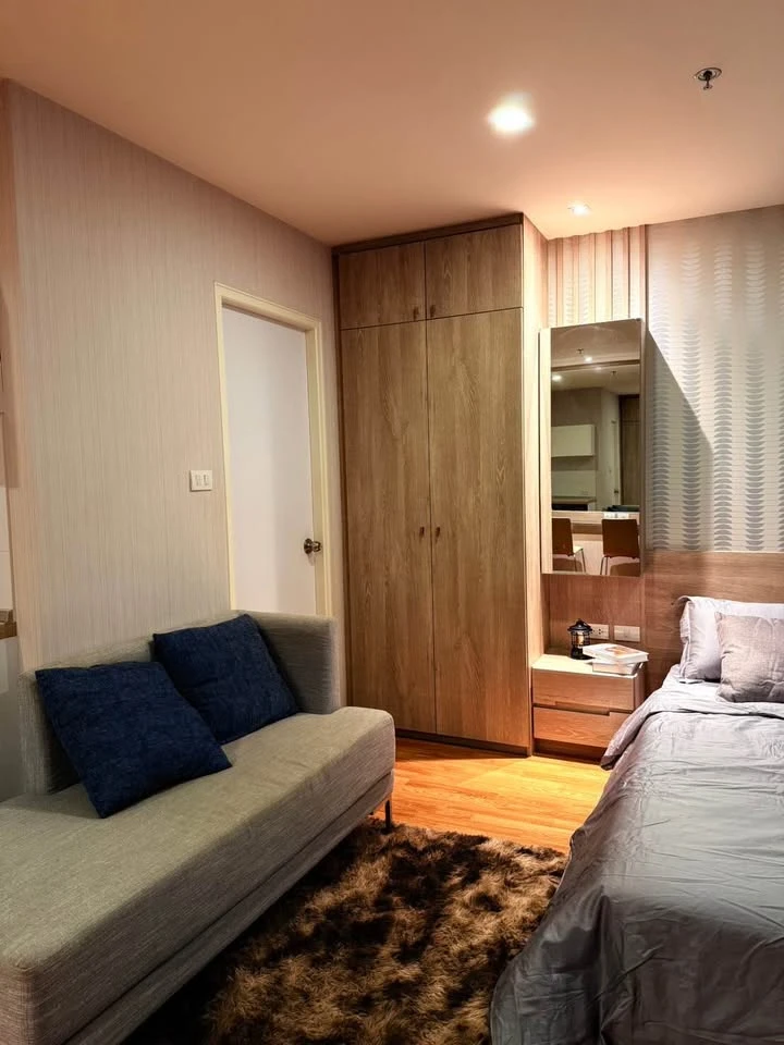 ขาย ลุมพินี พาร์ค บรมราชชนนี-สิรินธร ชั้น 2 มาพร้อมเฟอร์และเครื่องใช้ไฟฟ้าที่ครบครัน จองเลย ด่วนๆ