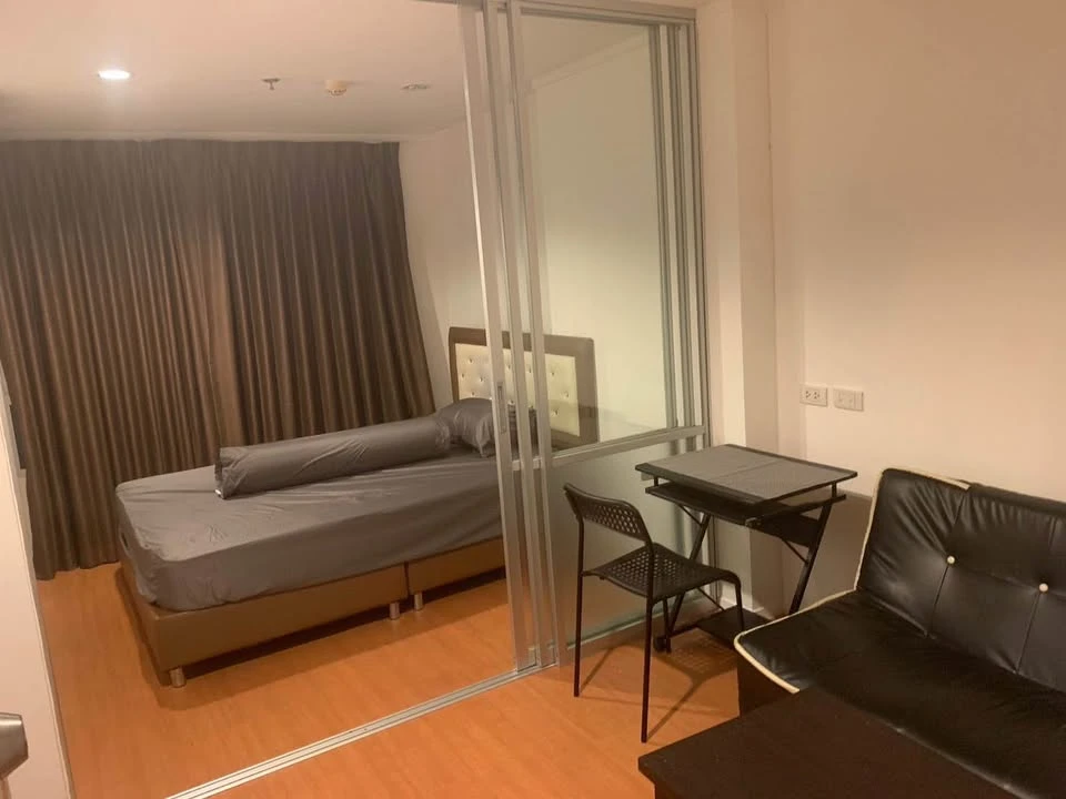 ขาย ลุมพินี พาร์ค รัตนาธิเบศร์ - งามวงศ์วาน ห้องอยู่ชั้นสูงมากๆ ของแถมในห้องและเครื่องใช้ไฟฟ้าครบ สนใจจองเลย