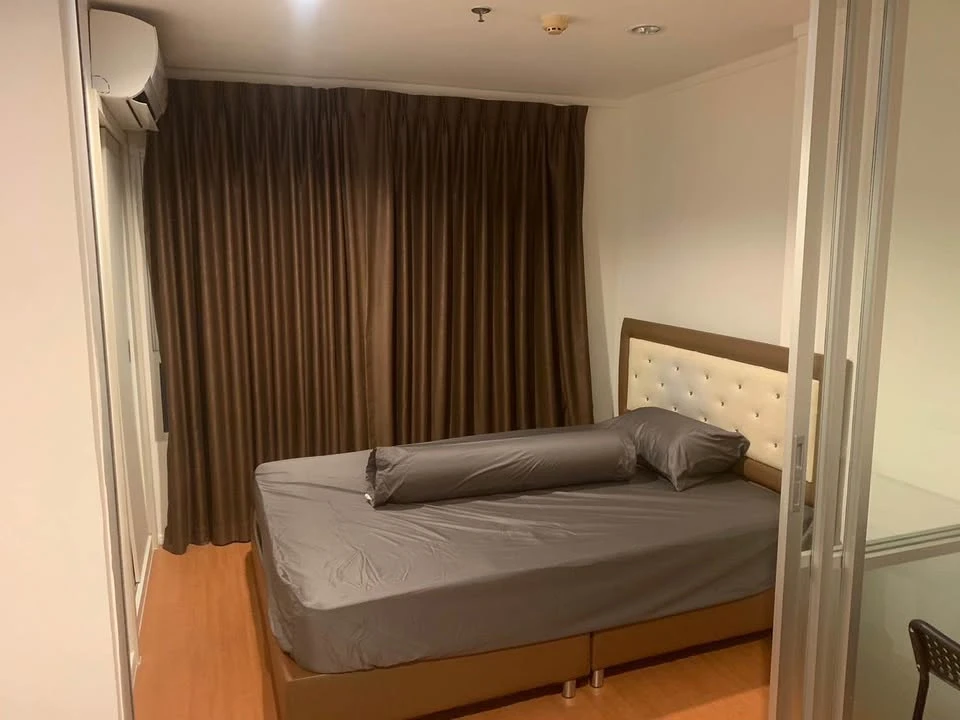 ขาย ลุมพินี พาร์ค รัตนาธิเบศร์ - งามวงศ์วาน ห้องอยู่ชั้นสูงมากๆ ของแถมในห้องและเครื่องใช้ไฟฟ้าครบ สนใจจองเลย