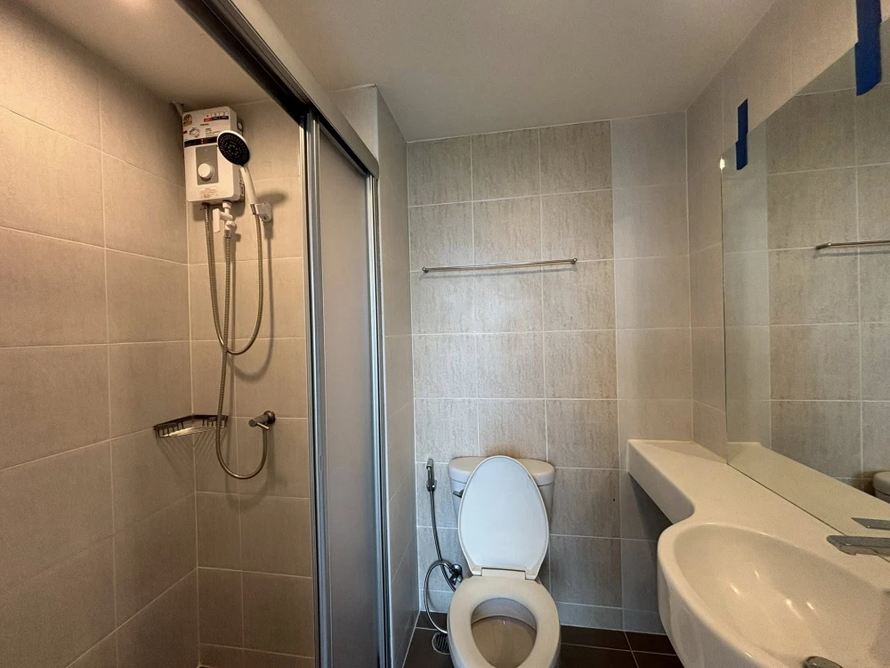 ขาย ลุมพินี วิลล์ นาเกลือ - วงศ์อมาตย์ อาคาร A ชั้น 10 ตกแต่งบิวท์อินจัดเต็มทั้งห้อง รีบจองให้ไว