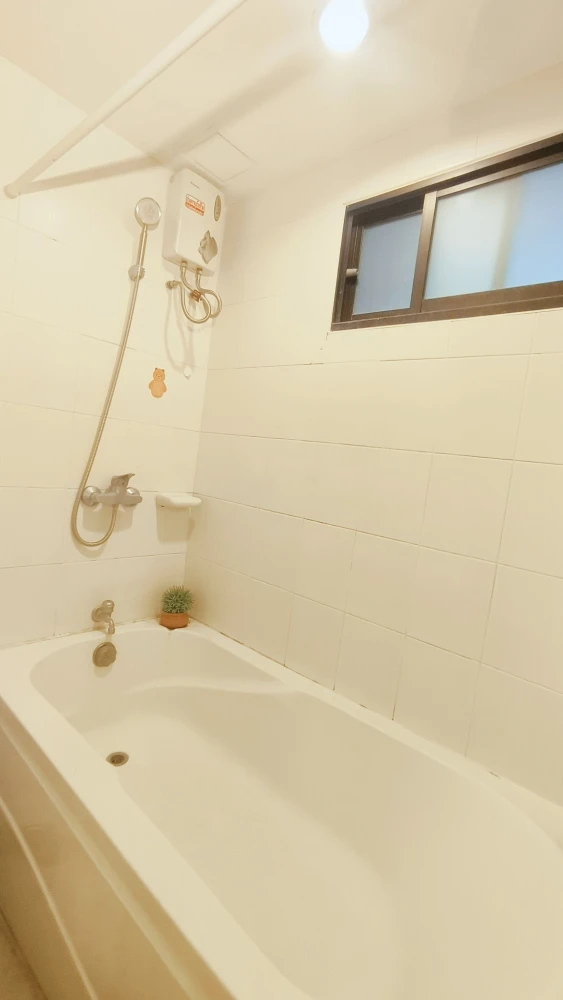 ขาย ลุมพินี วิลล์ พหล-สุทธิสาร เฟอร์นิเจอร์ built-in อ่างอาบน้ำ เครื่องใช้ไฟฟ้า พร้อมเข้าอยู่ได้ทันที