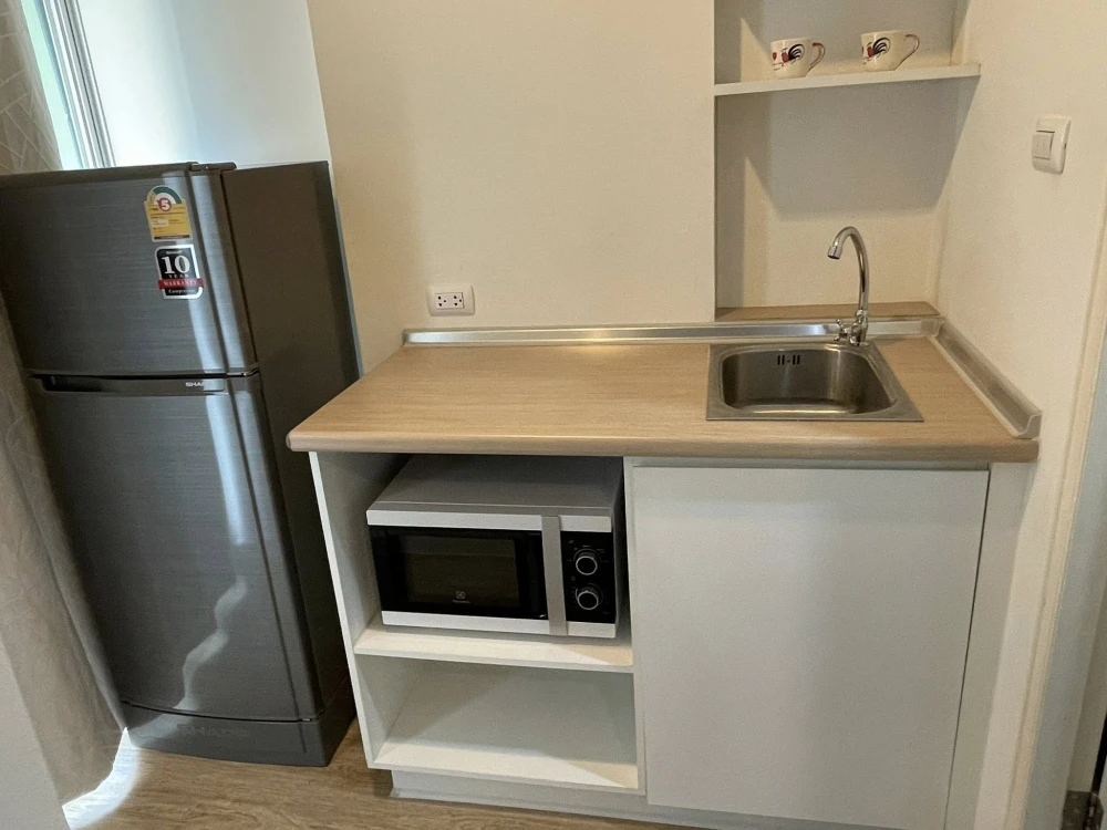 ขาย ลุมพินี อ่อนนุช 46 ตึก C2 ชั้น4 วิวสวน โปร่งโล่งสบาย ห้องสวย สะอาด เฟอร์Ikea+เครื่องใช้ไฟฟ้าครบจริง ซื้อเลย