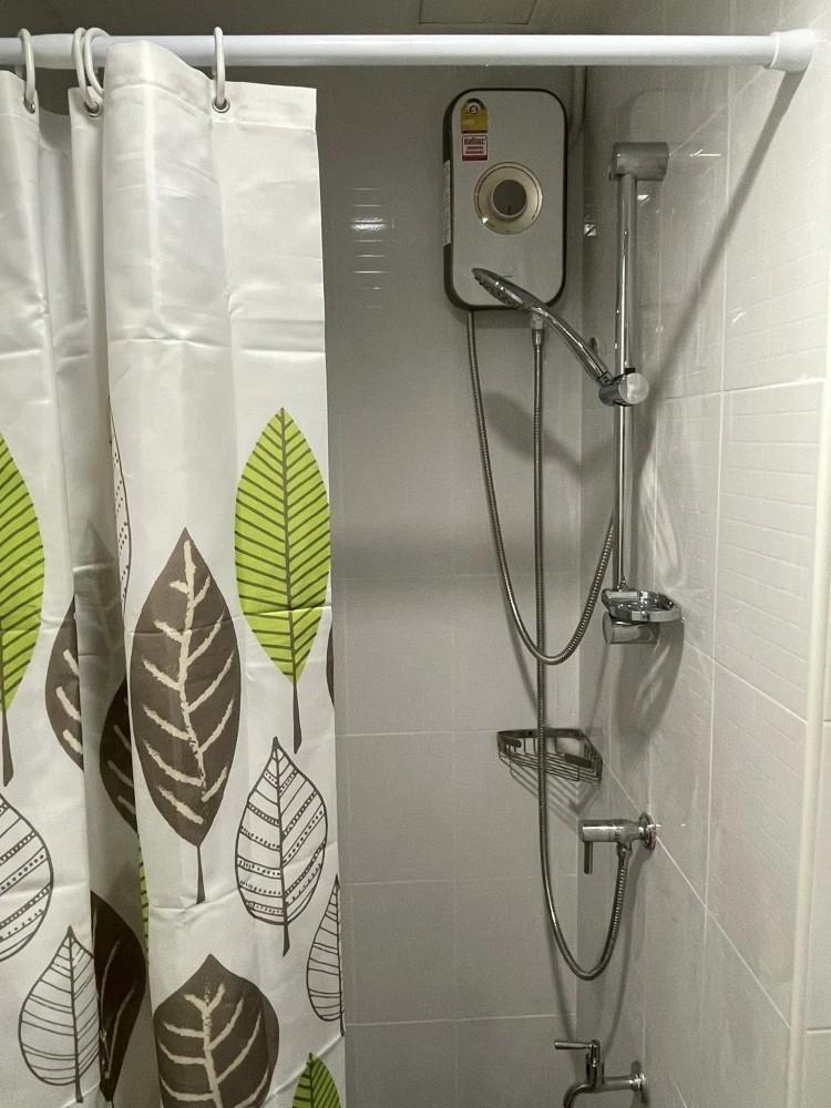 ขาย ลุมพินี อ่อนนุช 46 ตึก C2 ชั้น4 วิวสวน โปร่งโล่งสบาย ห้องสวย สะอาด เฟอร์Ikea+เครื่องใช้ไฟฟ้าครบจริง ซื้อเลย