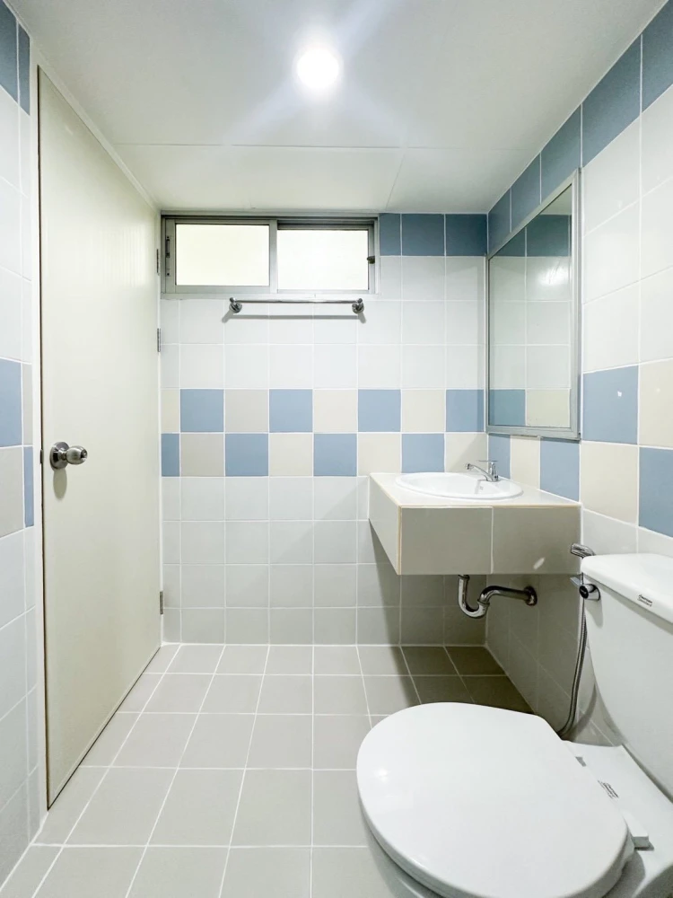 ขาย ลุมพินี เซ็นเตอร์ ลาดพร้าว 111 ห้องสวยมาก ตกแต่งบิวท์อินสไลต์มินินมอลน่าอยู่สุดๆ ห้ามพลาด