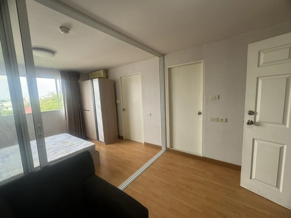 ขาย ลุมพินี เซ็นเตอร์ แฮปปี้แลนด์ อาคาร E ชั้น 4 สัดส่วนห้องดีมาก ตกแต่งน่าอยู่สุดๆ พลาดแล้วจะเสียใจ