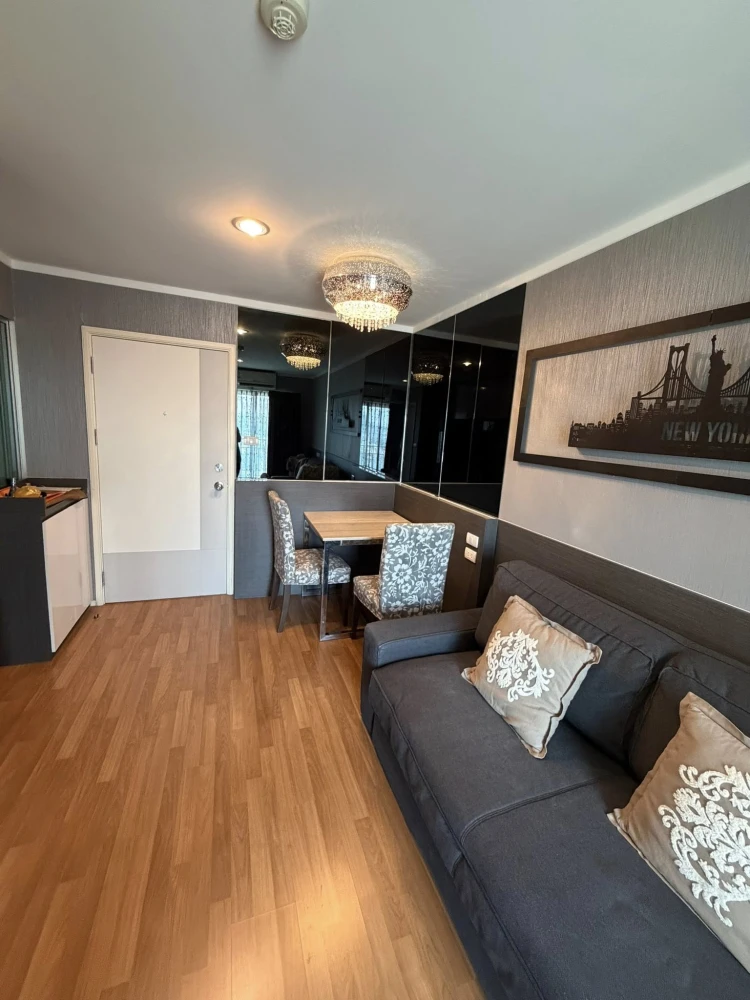 ขาย ลุมพินี เพลส บรมราชชนนี - ปิ่นเกล้า ห้องชั้นสูง กว้างขวางอยู่สบาย สิ่งอำนวยความสะดวกพร้อม จองเลย