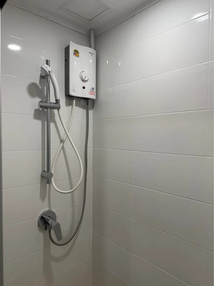 ขาย ลุมพินี เพลส พระราม 9-รัชดา แยกเป็นสัดส่วน ติดทางหนีไฟ ตกแต่ง สไตล์ Modern Classic ต้องจัดแล้ว