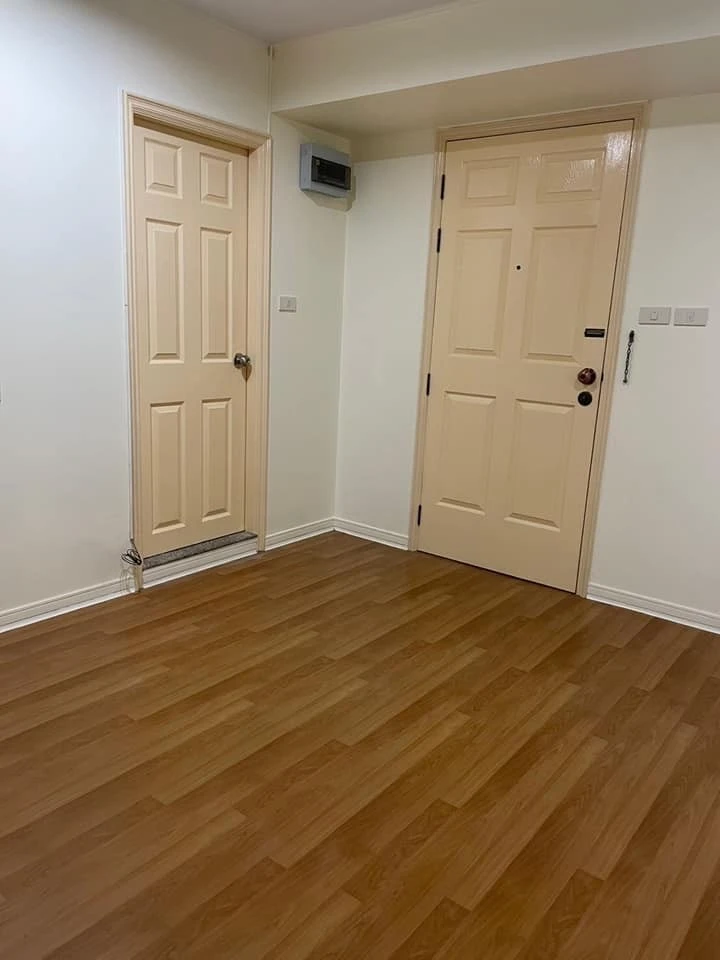 ขาย ลุมพินี เพลส รัชดา – ท่าพระ ห้องเปล่า ตกแต่งได้ตามใจชอบ วิวติดด้านสระน้ำ รีบจับจองก่อนพลาด