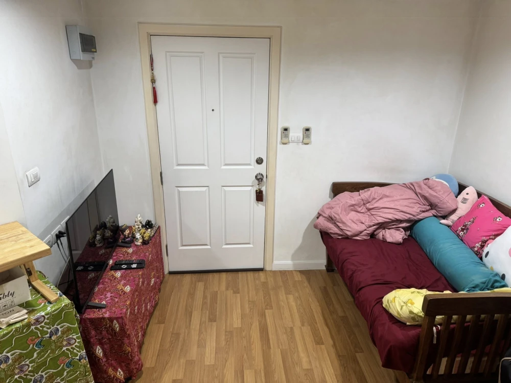 ขาย ลุมพินี เพลส รัชโยธิน ห้องพร้อมอยู่ เฟอร์พร้อม จองเลย