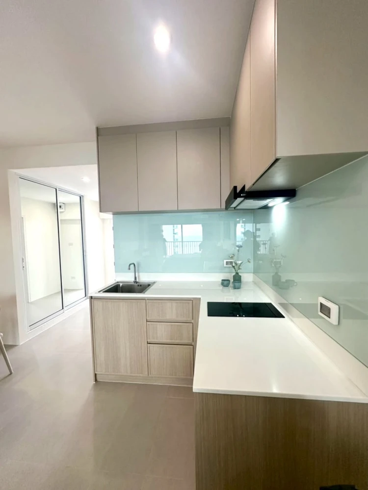 ขาย วงศ์อมาตย์ การ์เด้น บีช รีสอร์ท คอนโดมิเนียม สไตล์ Coastal Design เฟอร์ฯ ครบเซต ไม่มีห้องตรงข้าม ลมดี เป็นส่วนตัว