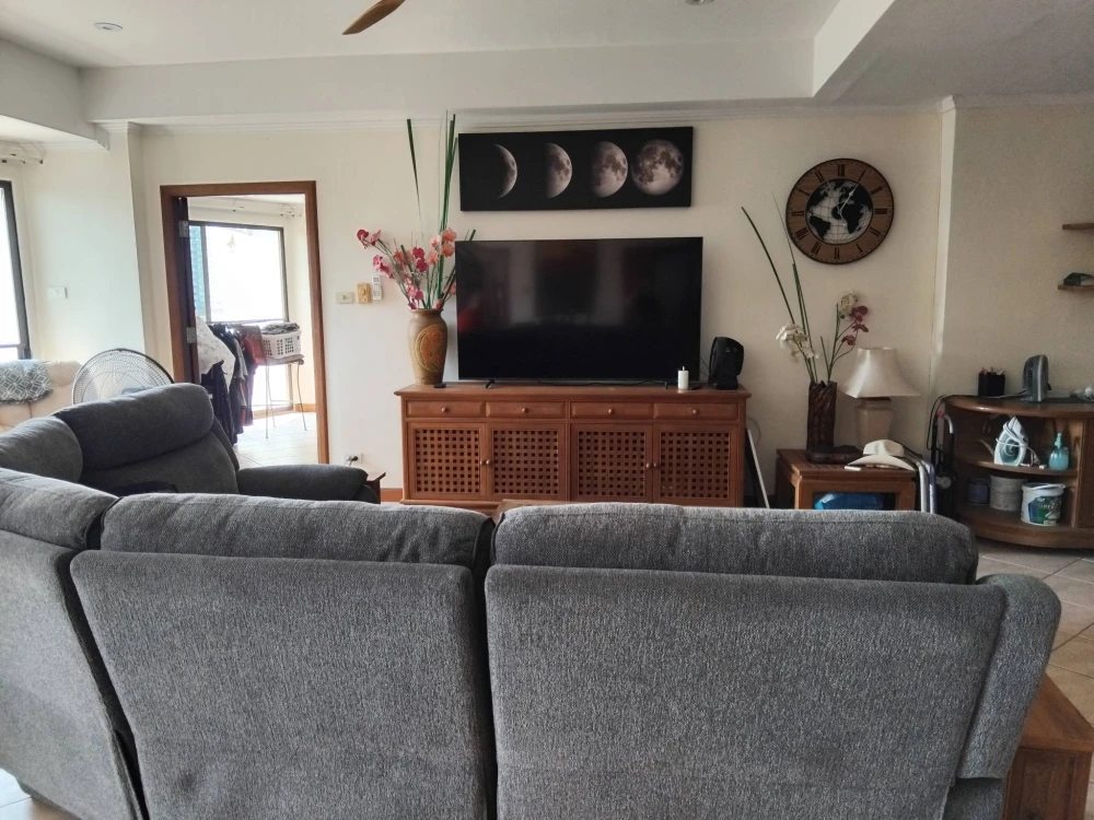 ขาย วิวทะเลจอมเทียน คอนโดมิเนียม 2 แบบ 2 ห้องนอน 2 ห้องน้ำ ชั้น 6 combine 4 ห้อง พื้นที่กว้างสุดๆ