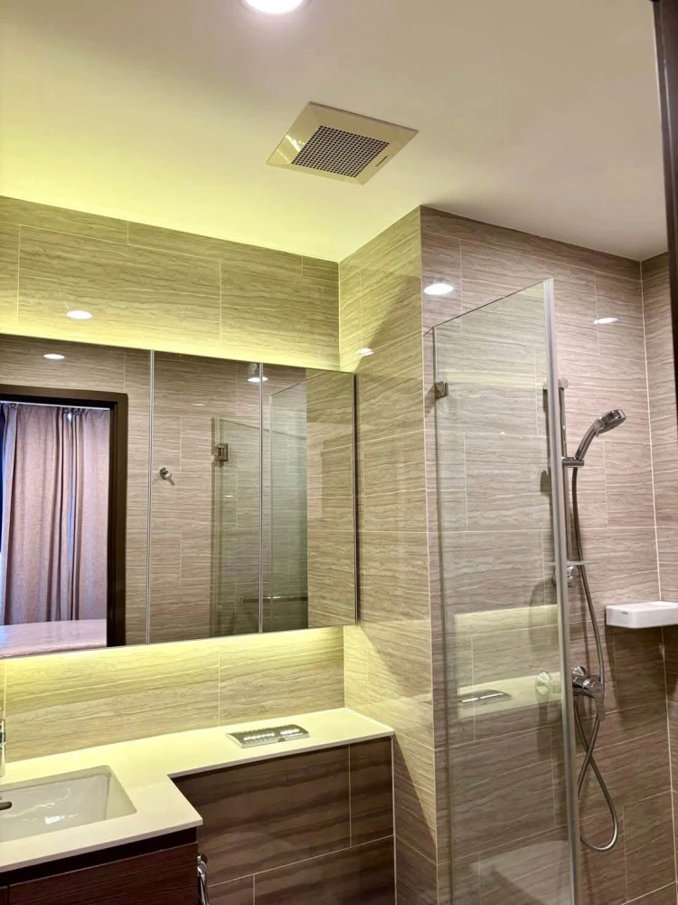 ขาย วิสซ์ดอม เอสเซ้นส์ ห้องใหญ่แบบ 2 ห้องนอน 2 ห้องน้ำ พร้อมเครื่องใช้ไฟฟ้าครบครัน รีบจองเลย