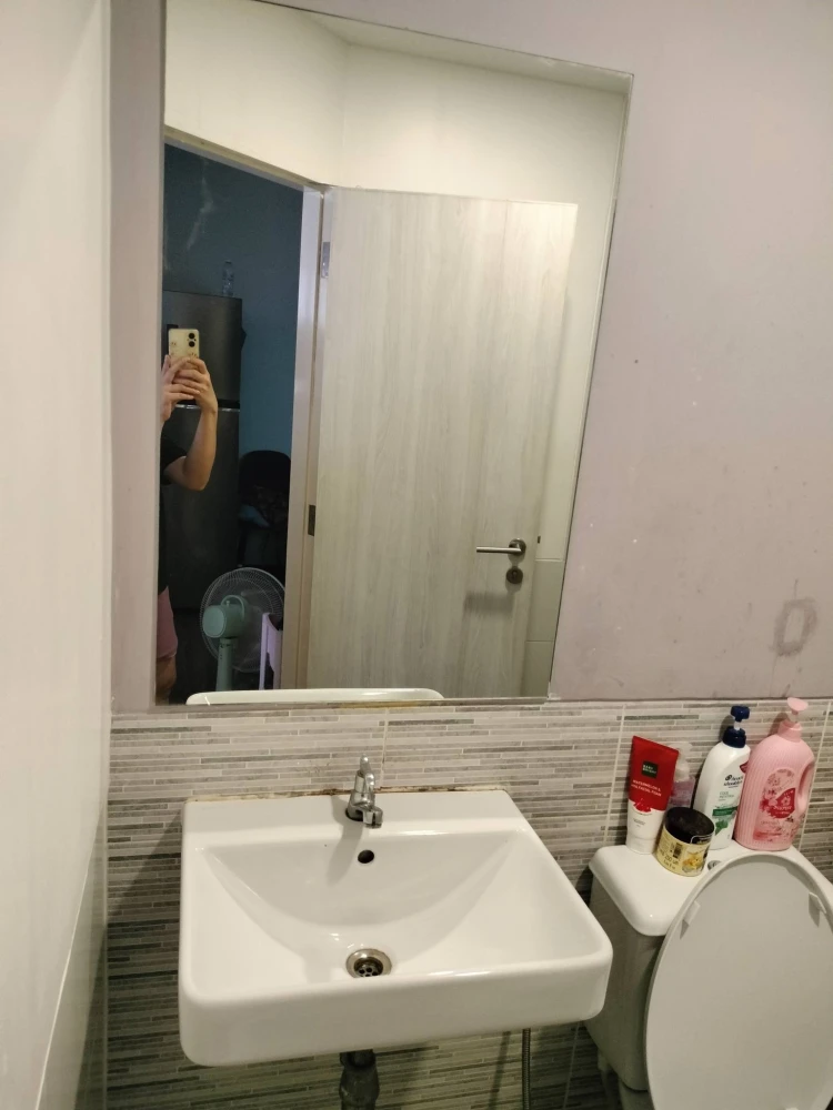 ขาย วี คอนโด ห้องพร้อมเฟอร์ มาแต่ตัวเข้าอยู่ได้เลย รีบจองเลยก่อนพลาด+++