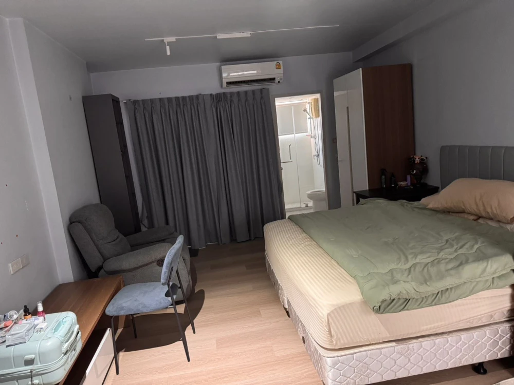 ขาย ศุภาลัย ซิตี้ โฮม รัชดา 29.95 ตร.ม. ชั้น 7 อาคารไอสอง วิวไม่บล็อค พร้อมเฟอร์นิเจอร์และเครื่องใช้ไฟฟ้า