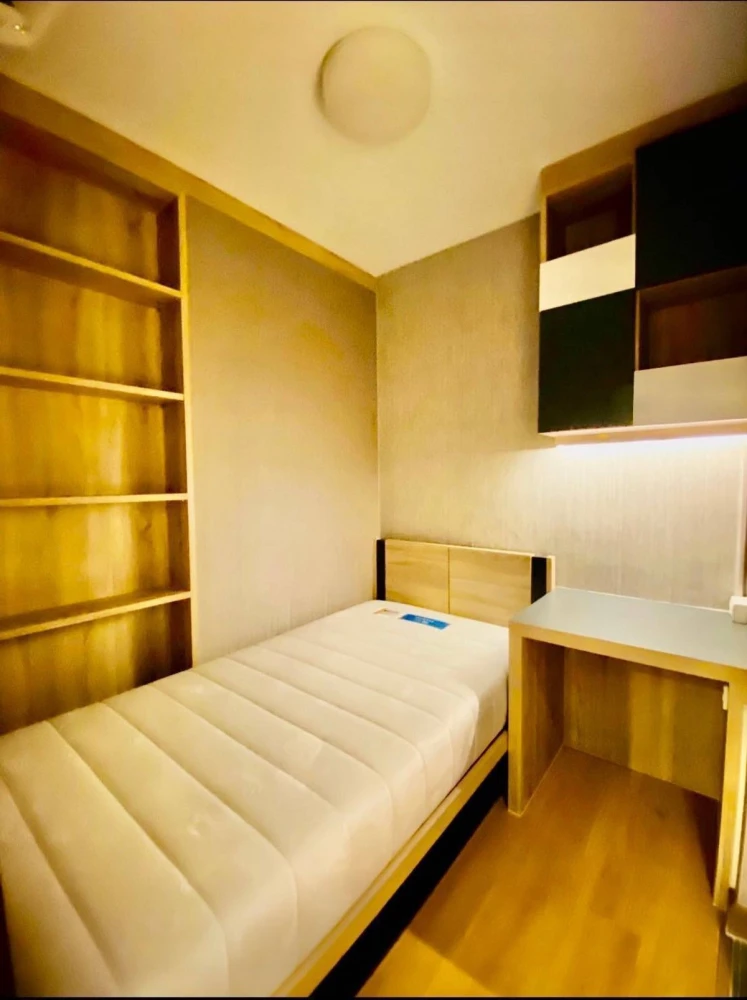 ขาย ศุภาลัย เวอเรนด้า รัชวิภา-ประชาชื่น ห้องหัวนอน ห้องสุดท้าย ทั้ง 2 ห้องนอน ไม่ติดกับห้องใด ๆ เป็นส่วนตัวสุดๆ