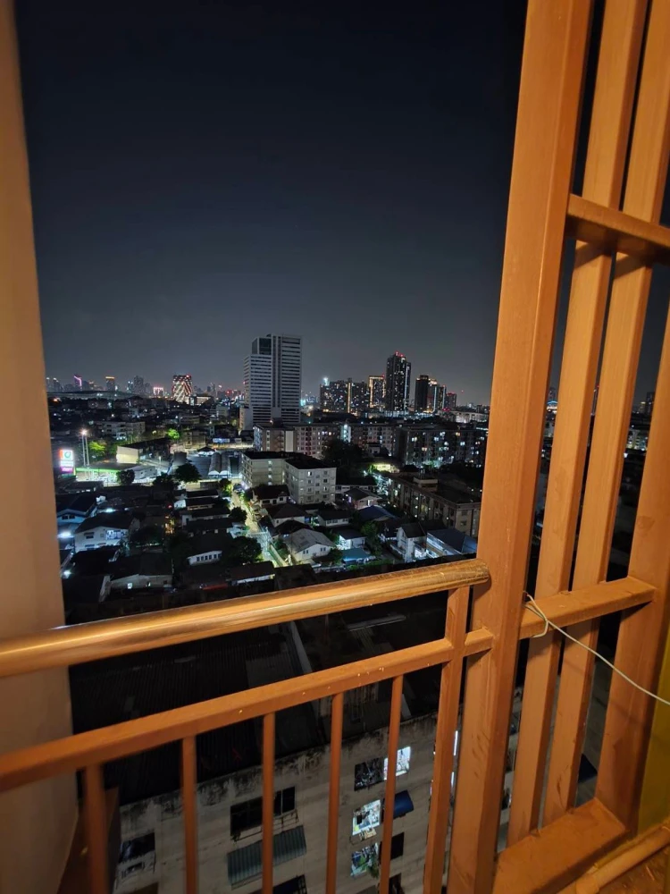 ขาย ศุภาลัย เวอเรนด้า รัชวิภา-ประชาชื่น ห้องหัวนอน ห้องสุดท้าย ทั้ง 2 ห้องนอน ไม่ติดกับห้องใด ๆ เป็นส่วนตัวสุดๆ