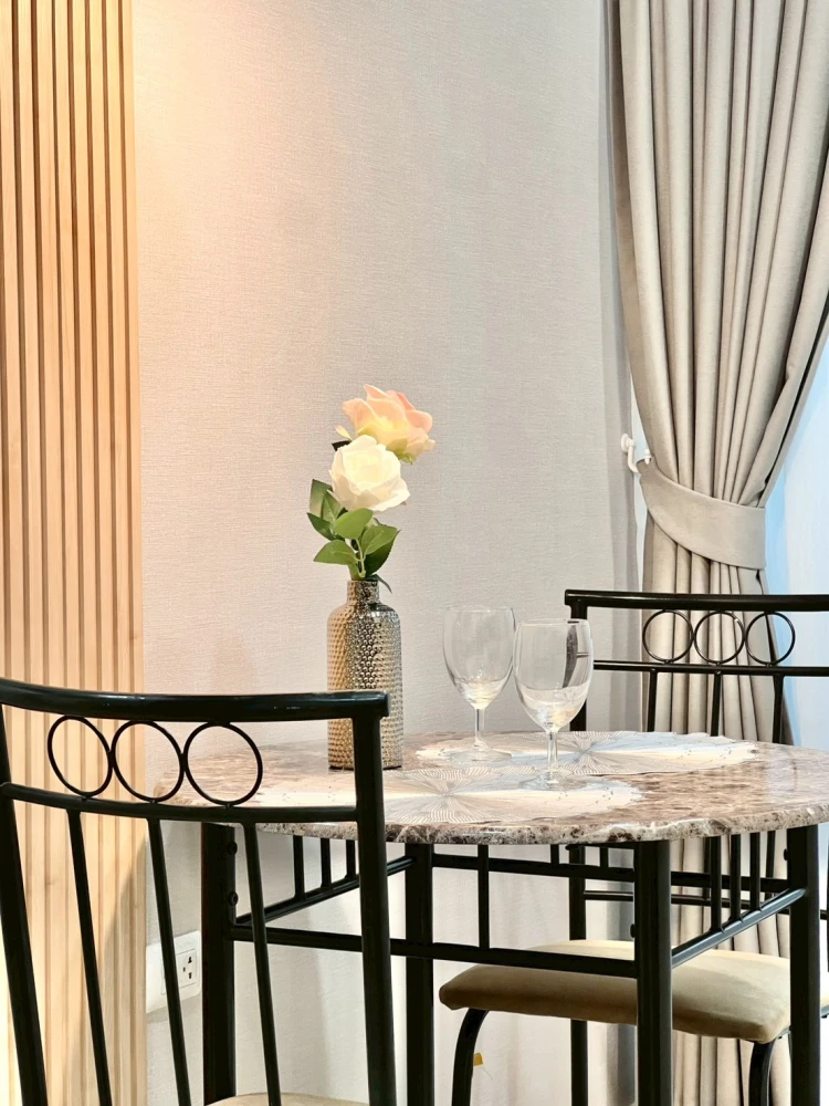 ขาย สมาร์ทคอนโด พระราม 2 ฟังก์ชันลงตัว เฟอร์นิเจอร์ครบ ระเบียงวิวโล่ง ลมดี อากาศถ่ายเทตลอดวัน จัดเลย