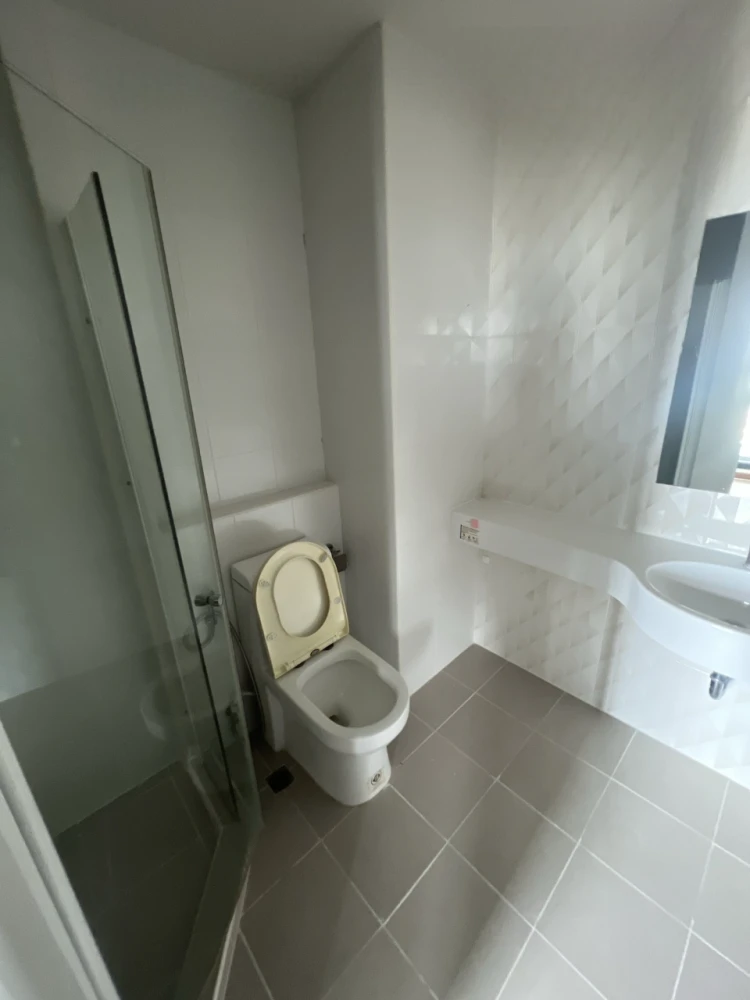 ขาย เจ คอนโด สาทร-กัลปพฤกษ์ วิว 360 องศา พร้อมสิ่งอำนวยความสะดวกครบครัน สไตล์รีสอร์ท!