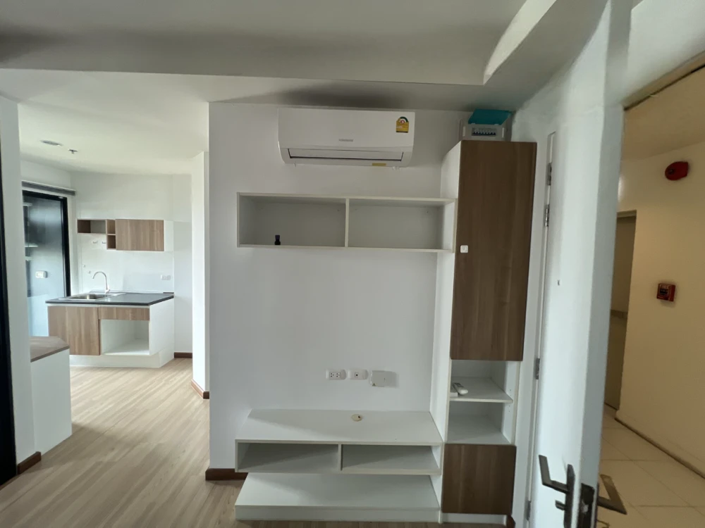 ขาย เจ คอนโด สาทร-กัลปพฤกษ์ วิว 360 องศา พร้อมสิ่งอำนวยความสะดวกครบครัน สไตล์รีสอร์ท!