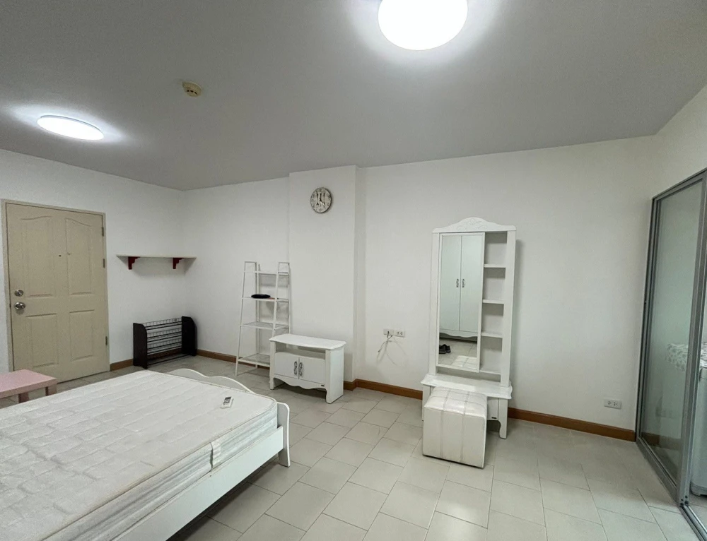 ขาย เช่า คอนโด ศุภาลัย ซิตี้ รีสอร์ต รัชดา-ห้วยขวาง ห้องสตูดิโอ เฟอร์ครบ ห้องโทนขาวสบายตา ราคาสบายใจ