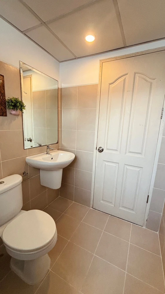 ขาย เช่า คอนโด ศุภาลัย ซิตี้ รีสอร์ต รัชดา-ห้วยขวาง ห้องสตูดิโอ เฟอร์ครบ ห้องโทนขาวสบายตา ราคาสบายใจ