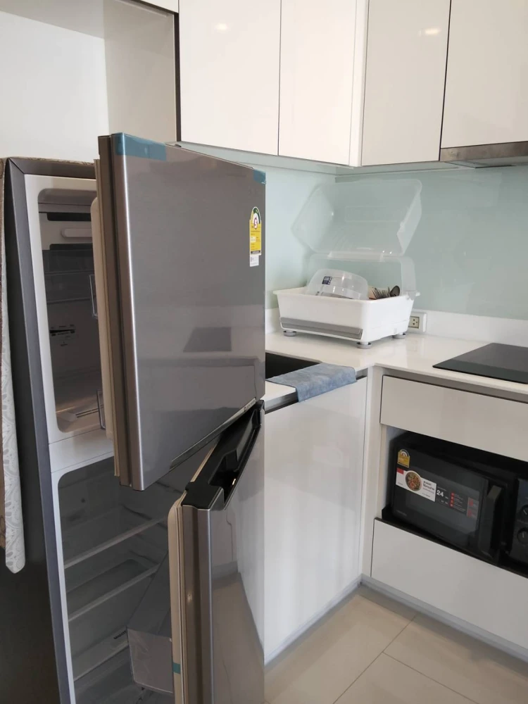 ขาย เช่า แมสซารีน รัชโยธิน ชั้นสูง ห้องน่าอยู่ สิ่งอำนวยความสะดวกครบครัน รีบจองให้ไวเลยจ้า