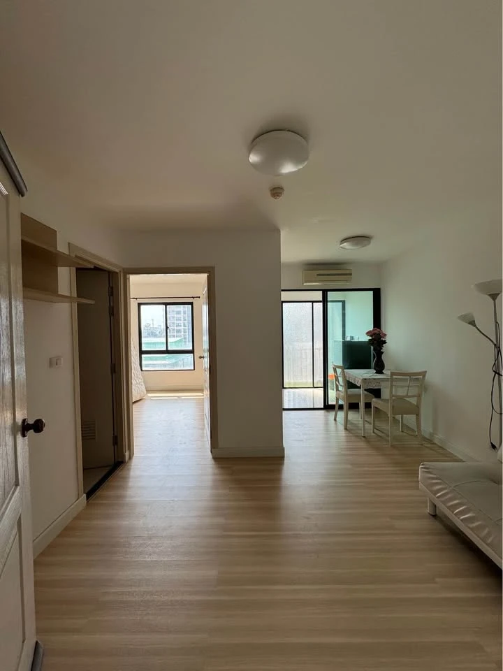 ขาย เช่า ไอคอนโด งามวงศ์วาน  1 ห้องนอน 1 ห้องน้ำ ชั้น 4 วิวสวน เฟอร์นิเจอร์ พร้อม build-in จองเลย อย่ารอช้า