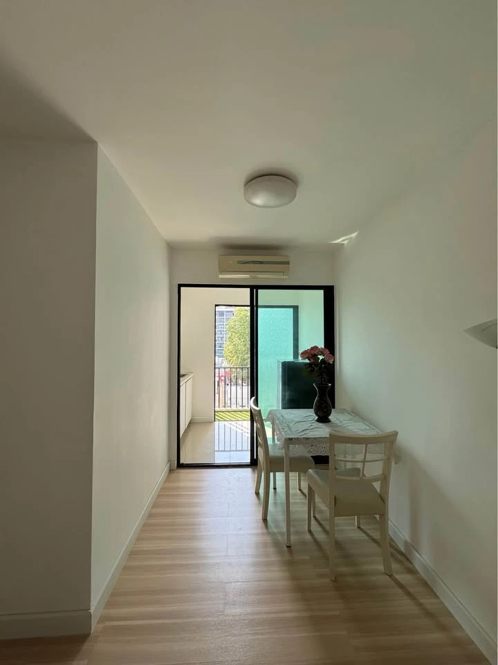 ขาย เช่า ไอคอนโด งามวงศ์วาน  1 ห้องนอน 1 ห้องน้ำ ชั้น 4 วิวสวน เฟอร์นิเจอร์ พร้อม build-in จองเลย อย่ารอช้า