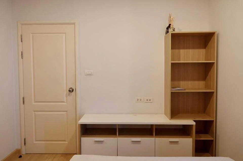 ขาย เซ็นทริค ซีน รัชวิภา ขนาด 42 ตรม. ชั้น 7 พร้อมเฟอร์นิเจอร์ บิ้วอินตามในรูป สภาพห้องดีมาก รีบจองเลย