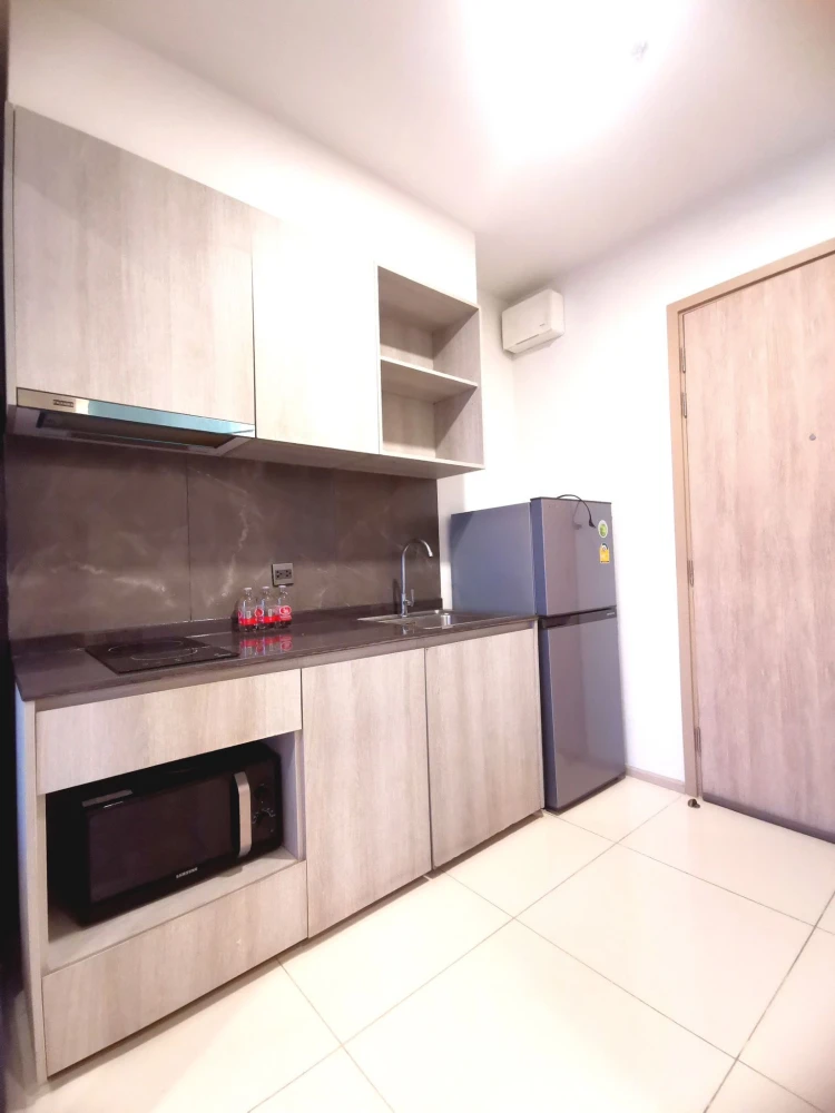 ขาย เดอะทรี พัฒนาการ - เอกมัย ตกแต่งบิวท์อินอย่าดี พร้อมเฟอร์นิเจอร์ครบครัน มาแต่ตัวเข้าอยู่ได้เลย