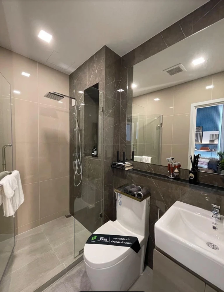 ขาย เดอะทรี พัฒนาการ - เอกมัย ตกแต่งบิวท์อินอย่าดี พร้อมเฟอร์นิเจอร์ครบครัน มาแต่ตัวเข้าอยู่ได้เลย